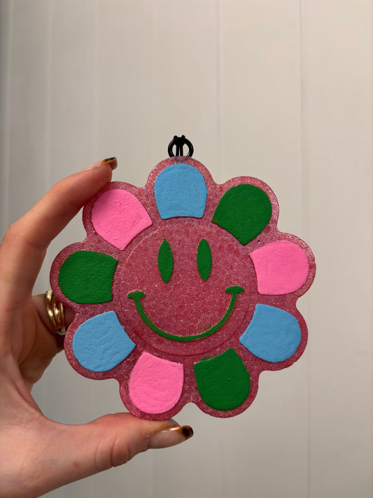 Flower Smiley Freshie - Strawberry Pound Cake